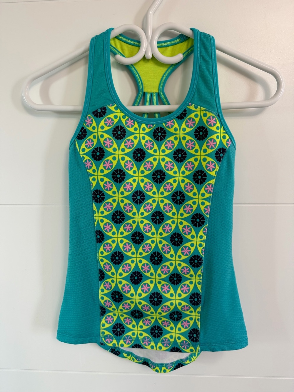 Ivivva: Girls Tank Top- Size 10